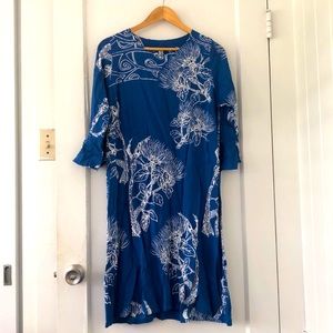 WAHINE TOA Kaniu dress with lehua design